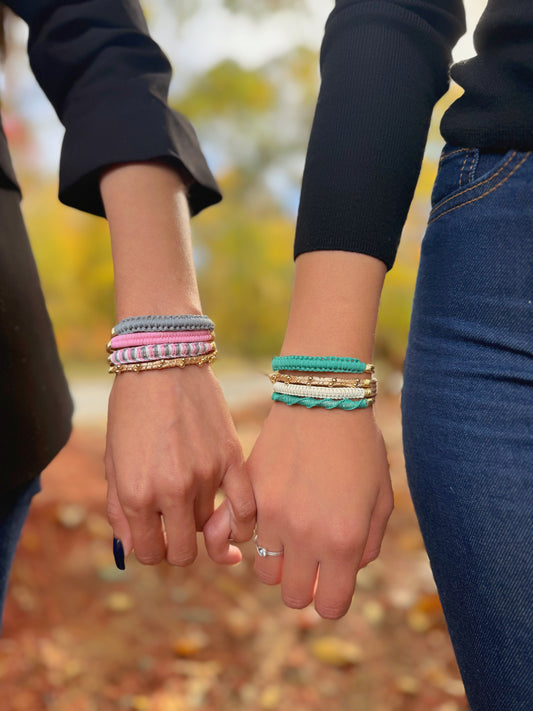 BRAZALETE TONOS ROSA Y GRIS