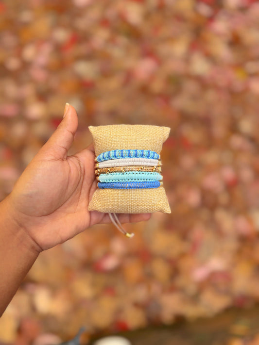 BRAZALETE TONOS AZULES